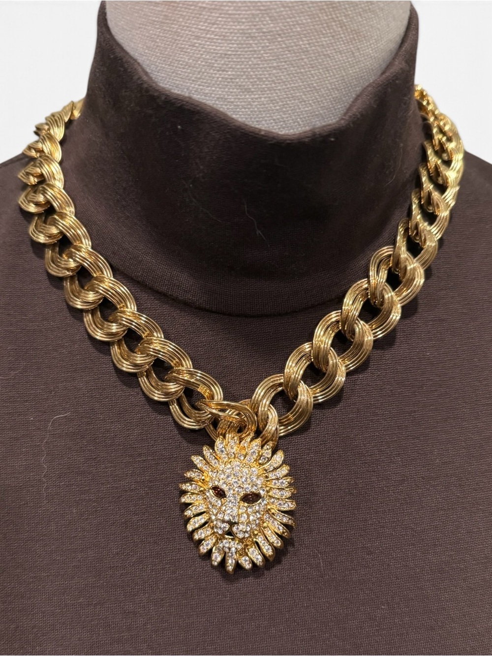 Vintage KJL Kenneth Jay Lane Rhinestone Lion Brooch Pendant Gold Tone